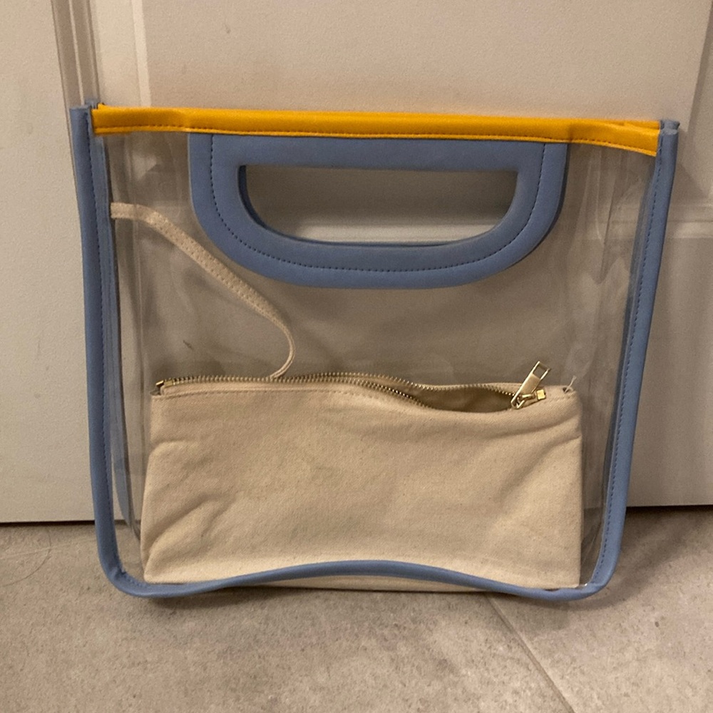L space clear handbag- great for summer and beach days